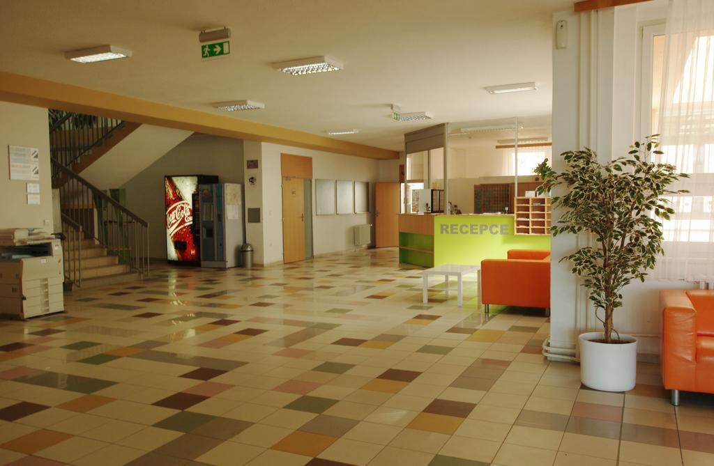 Koleje J.A.Komenskeho Brno Exterior foto